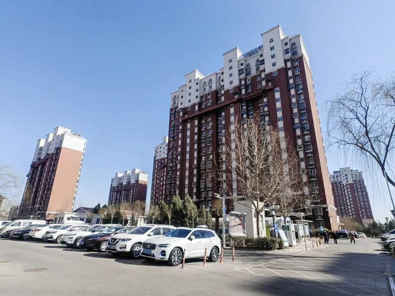 趁春意焕新颜顺义马坡镇打磨细节推动全域整洁