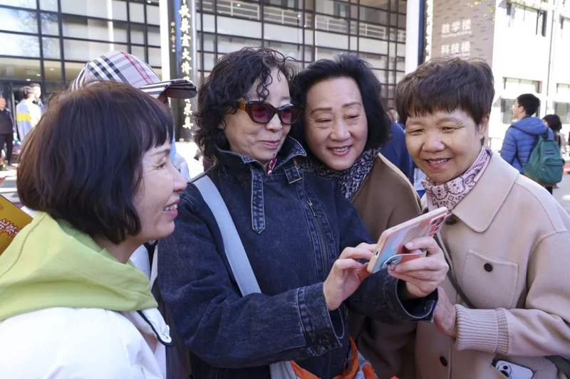 东城这所中学300岁了