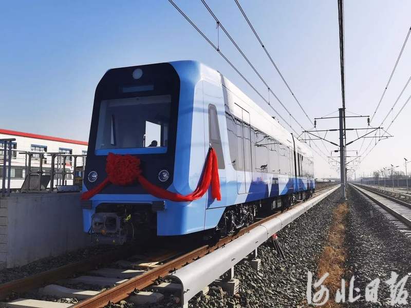 京冀两地联手,北京市基础设施投资有限公司在保定设立河北京车,采取"