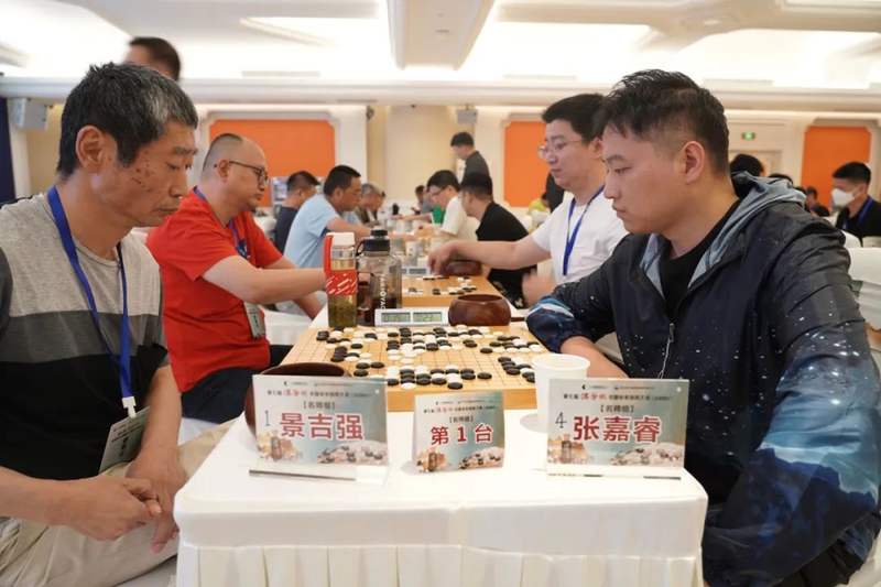 第七届"汉酱杯"全国业余围棋大赛东部赛区开赛 曹汝旭等3连胜