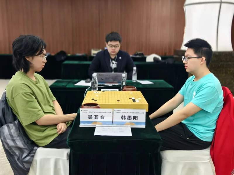 han moyang (right) 2024-11-16 (Image credit:
116
) (image inlined from mposs.bjnews.com.cn) han moyang (right) 2024-11-16 (Image credit:
116
)