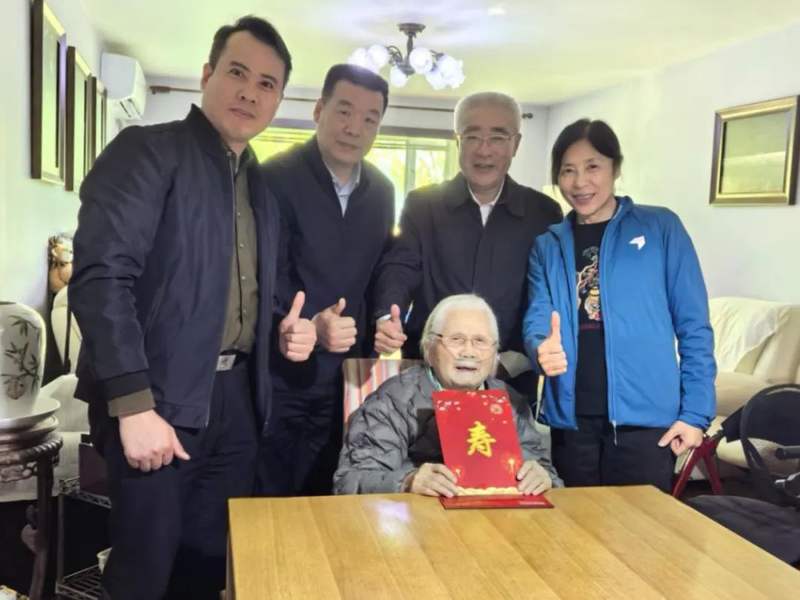 市委老干部局规范百岁生日慰问工作_北京市老干部局_北京市离休干部百岁生日慰问金标准提高