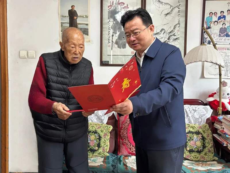市委老干部局规范百岁生日慰问工作_北京市老干部局_北京市离休干部百岁生日慰问金标准提高