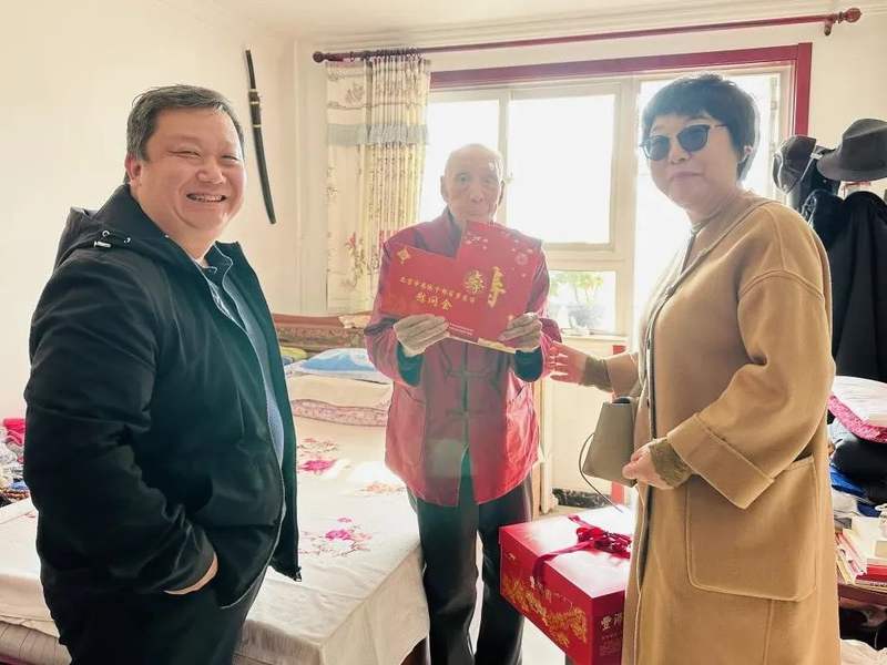 市委老干部局规范百岁生日慰问工作_北京市老干部局_北京市离休干部百岁生日慰问金标准提高