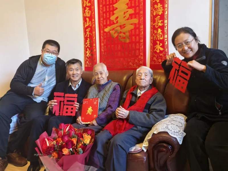 北京市多单位关怀离休干部，百岁慰问金提升，温暖人心