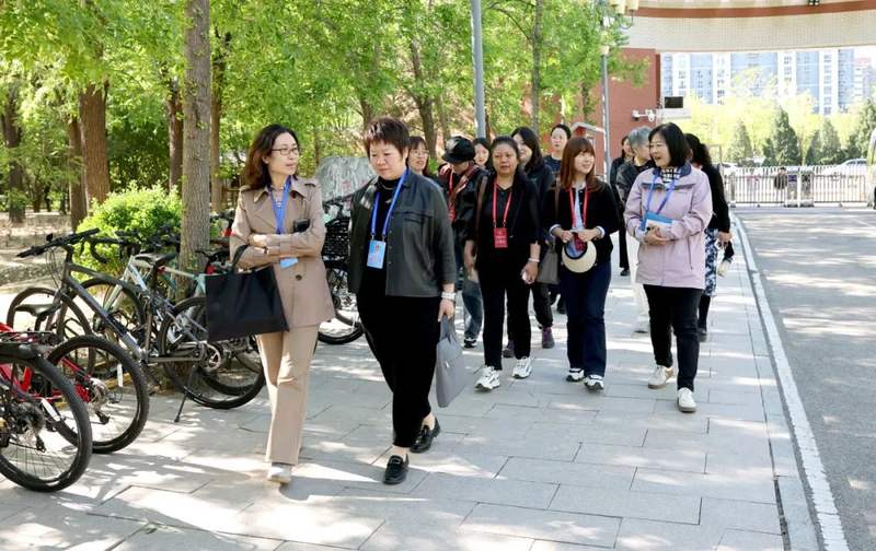 4月24日人大代表走进教育活动，究竟有何重大意义？