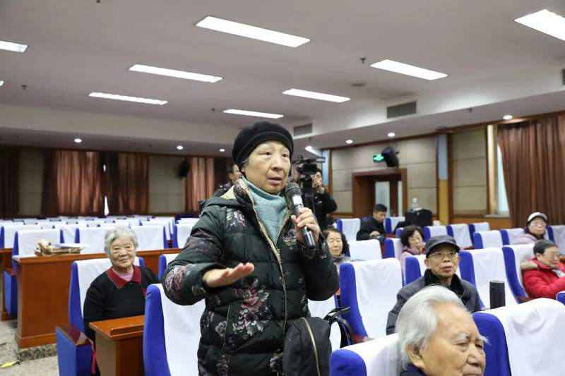 科学运动养生守护银龄健康_重阳节健康大讲堂_北京市老干部